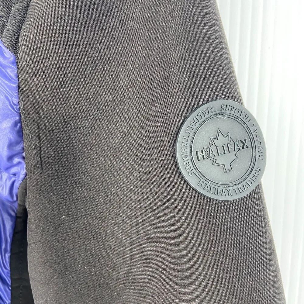 Halifax Traders no removable sleeve